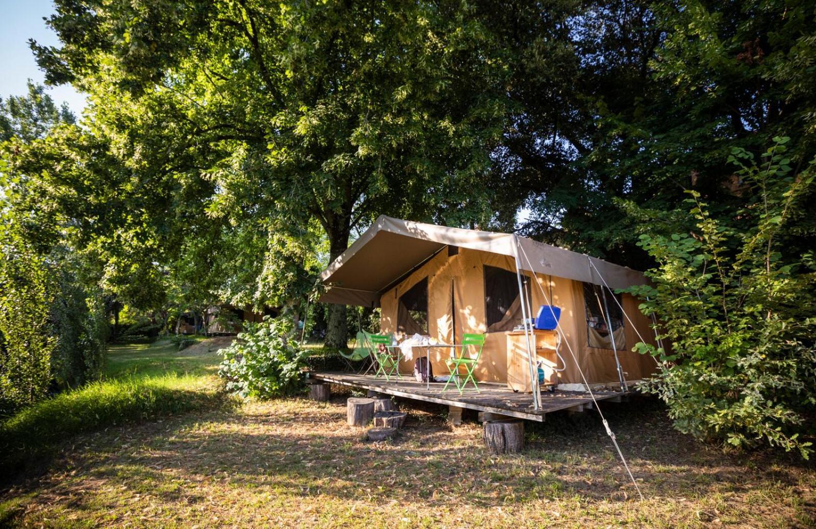 Huttopia Sarlat Bagian luar foto